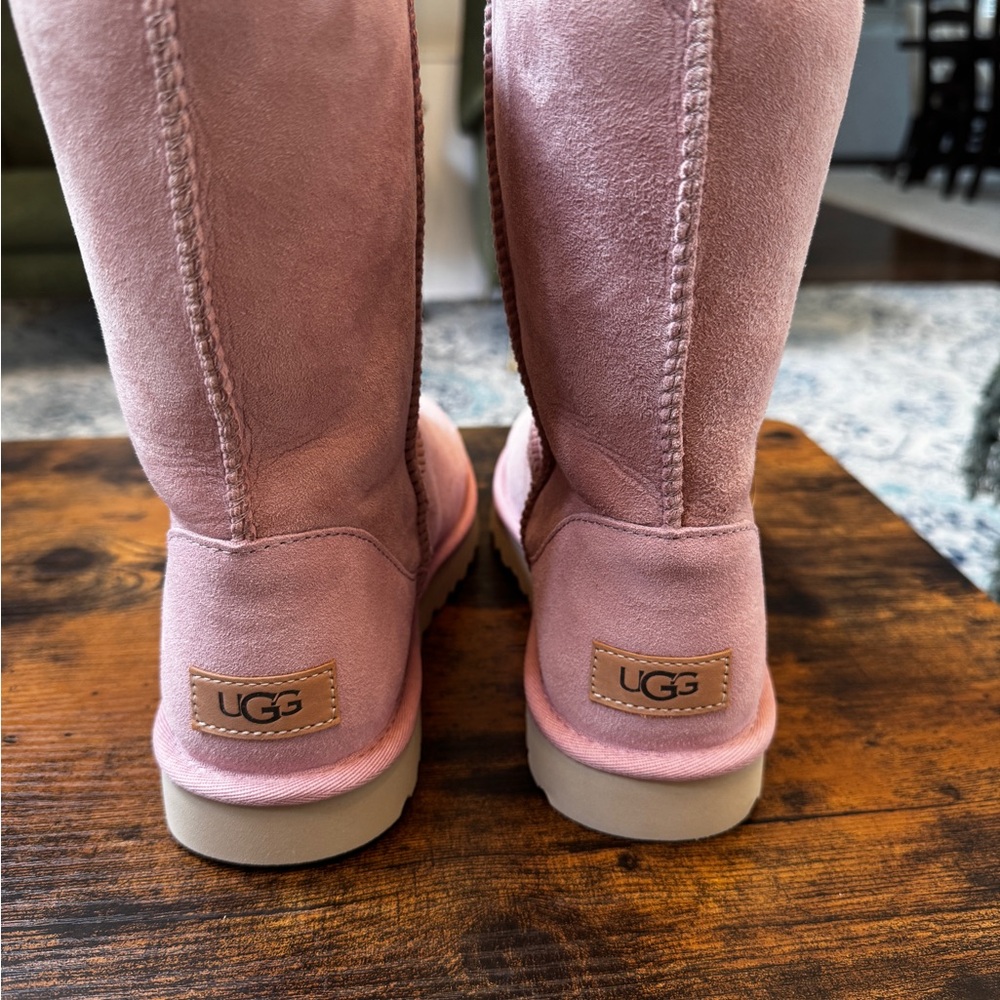 UGG Women's Pink Suede Winter Boots - Picture 2 of 4
